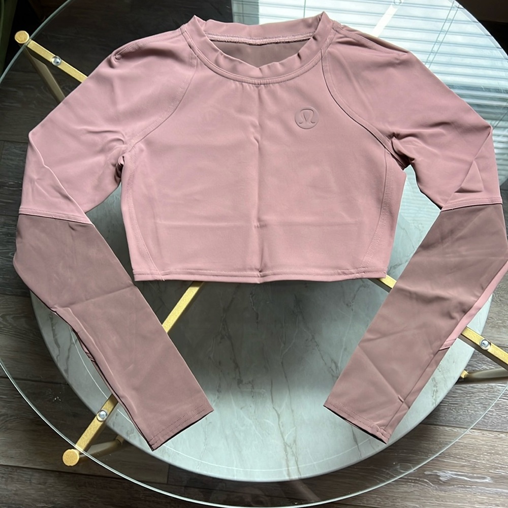 Lululemon Logo Elastic Everlux Training Long-Sleeve Shirt